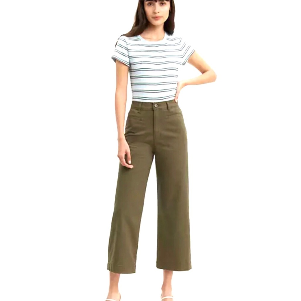 Levi’s Ribcage Wide Leg Crop